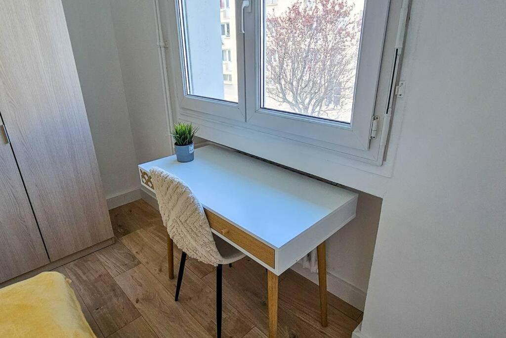 C'Est Chez Maurice! 4 Ch Wifi Balcon Parking Free Apartment Saint-Etienne  Exterior photo