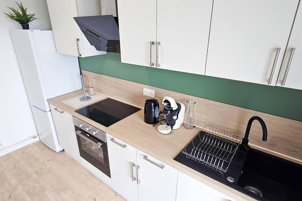C'Est Chez Maurice! 4 Ch Wifi Balcon Parking Free Apartment Saint-Etienne  Exterior photo