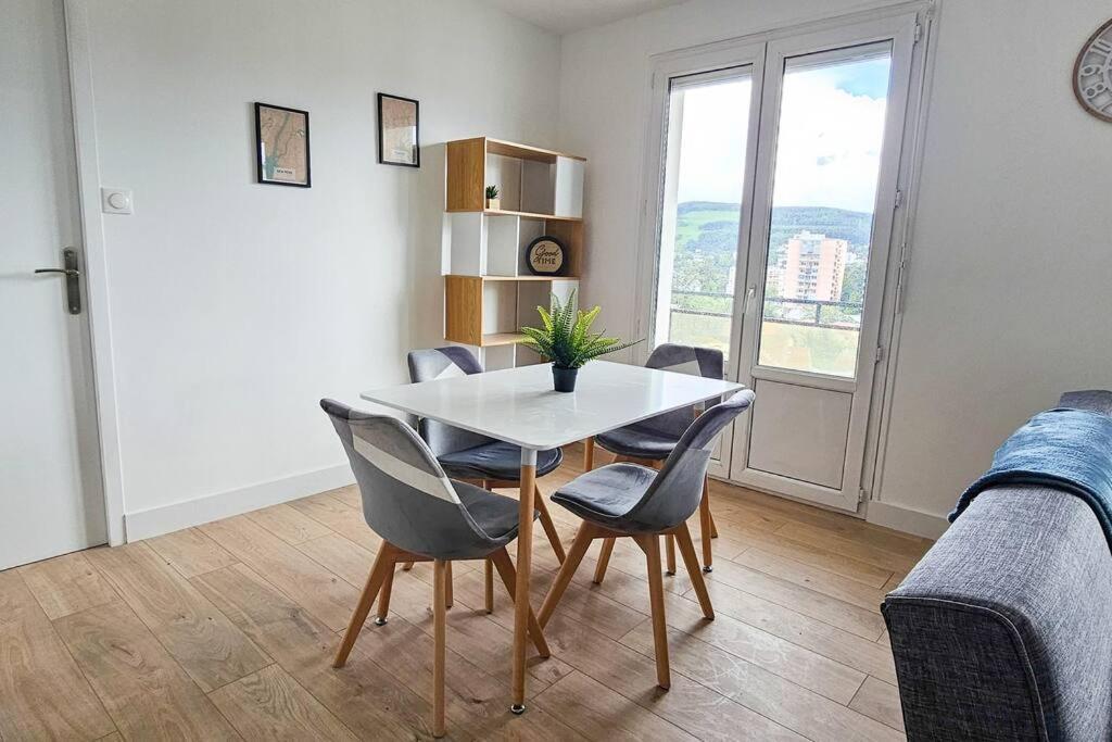 C'Est Chez Maurice! 4 Ch Wifi Balcon Parking Free Apartment Saint-Etienne  Exterior photo